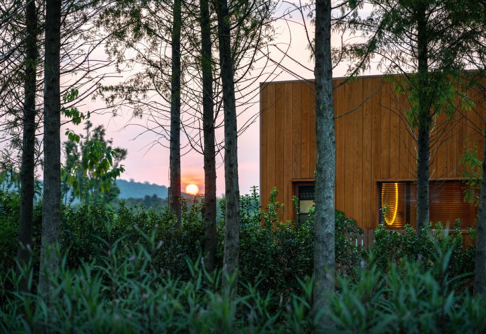 Yixing Inlong Narada Resort HotelCourtyard Two-Bedroom Cabin 