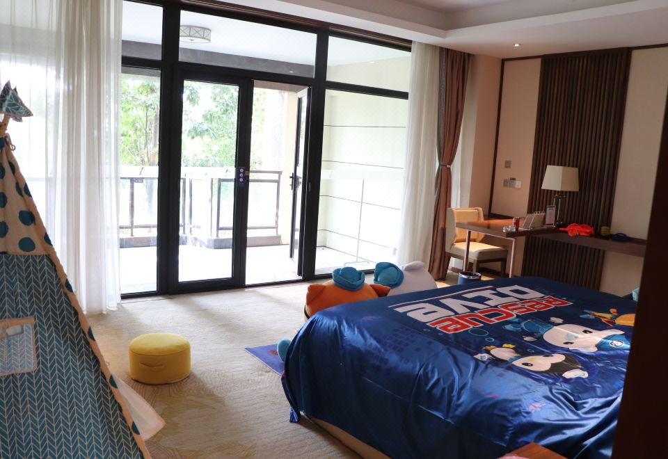 Arcadia Hotel PuyangLongshan Garden Family Room (Octonauts)