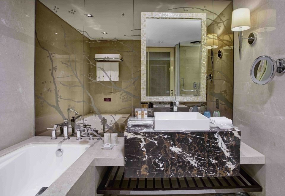 Crowne Plaza Beijing Chaoyang U-TownFamily Connecting Room - 2-Bedroom