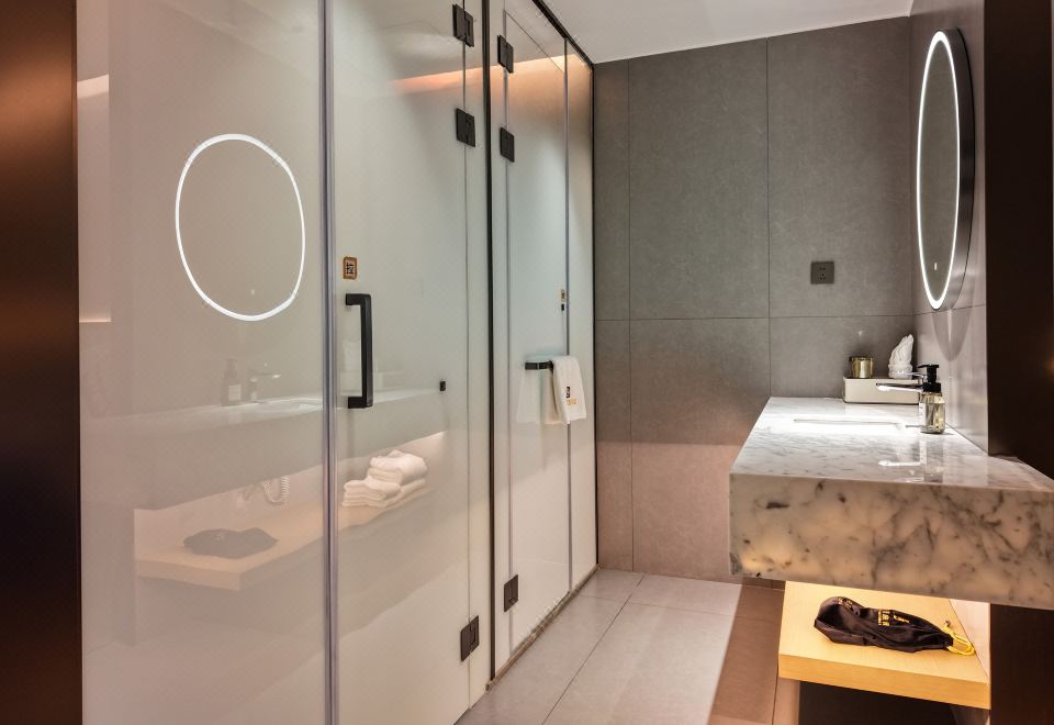 Exclusive Chess&Cards Double Bed Room With Memory Mattress And Smart Control