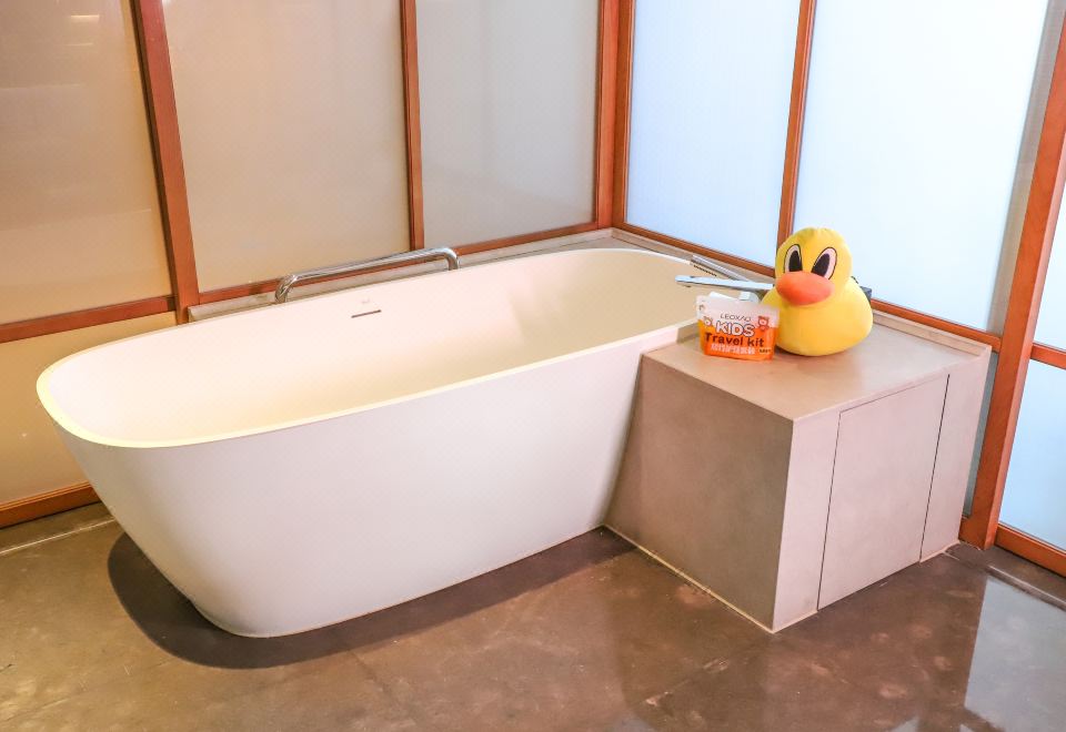 小黄鸭亲子主题房