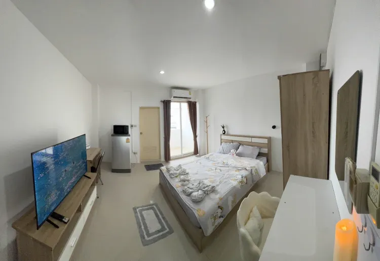 ห้องดีลักซ์เตียงใหญ่