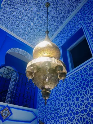 RIAD CHENGLI