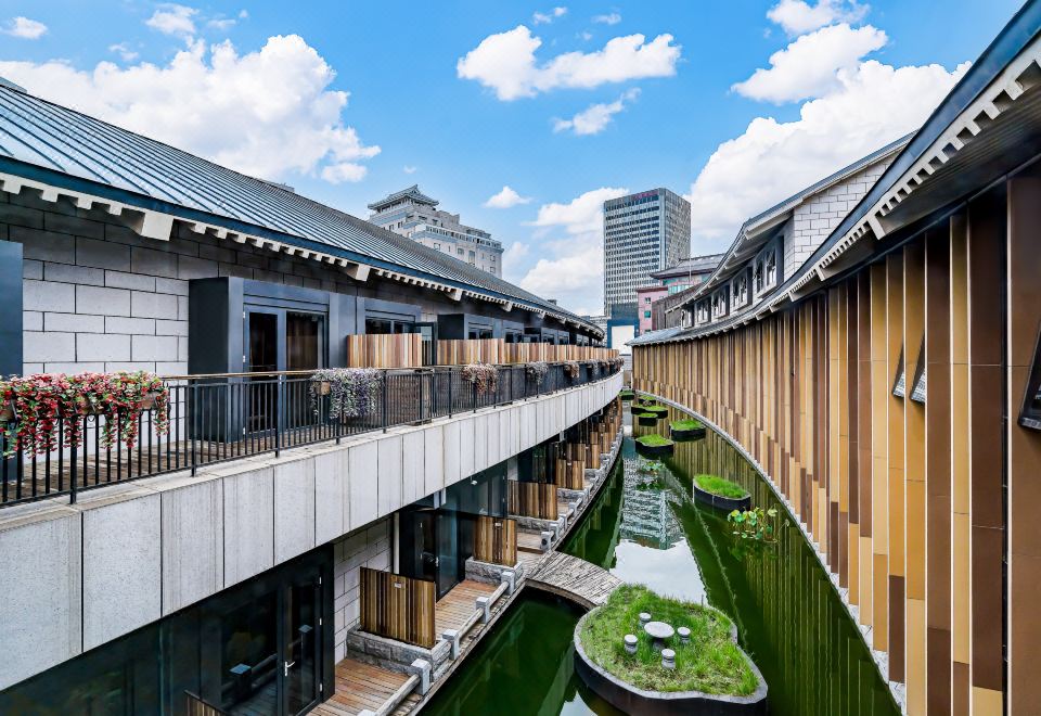 云瑧高级大床房