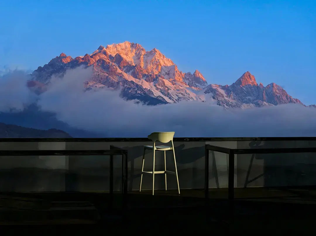 Hexi Snow Mountain View Hotel - Lijiang Ancient Town - Lijiang