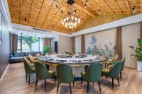 Mineral Romance Resort Hotel