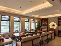 Interstate Honghu Hotel Hotel di Provinsi Lu