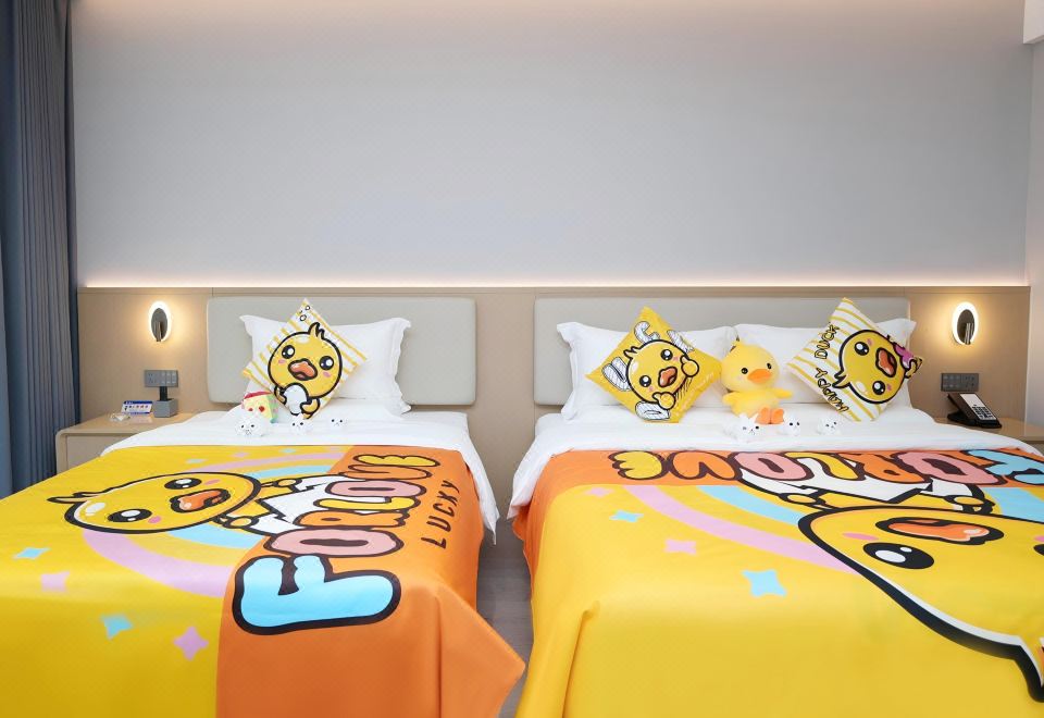 亲子乐园房︱记忆床垫︱全屋声控︱记忆枕︱智能投屏