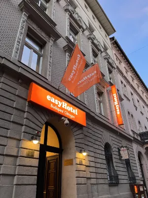 EasyHotel Budapest Oktogon Hotel a 