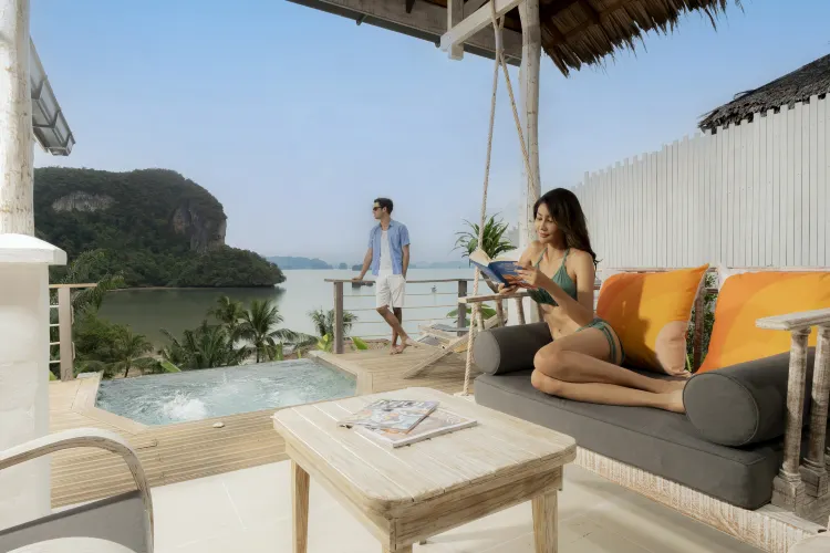 Deluxe Studio With Plunge Pool