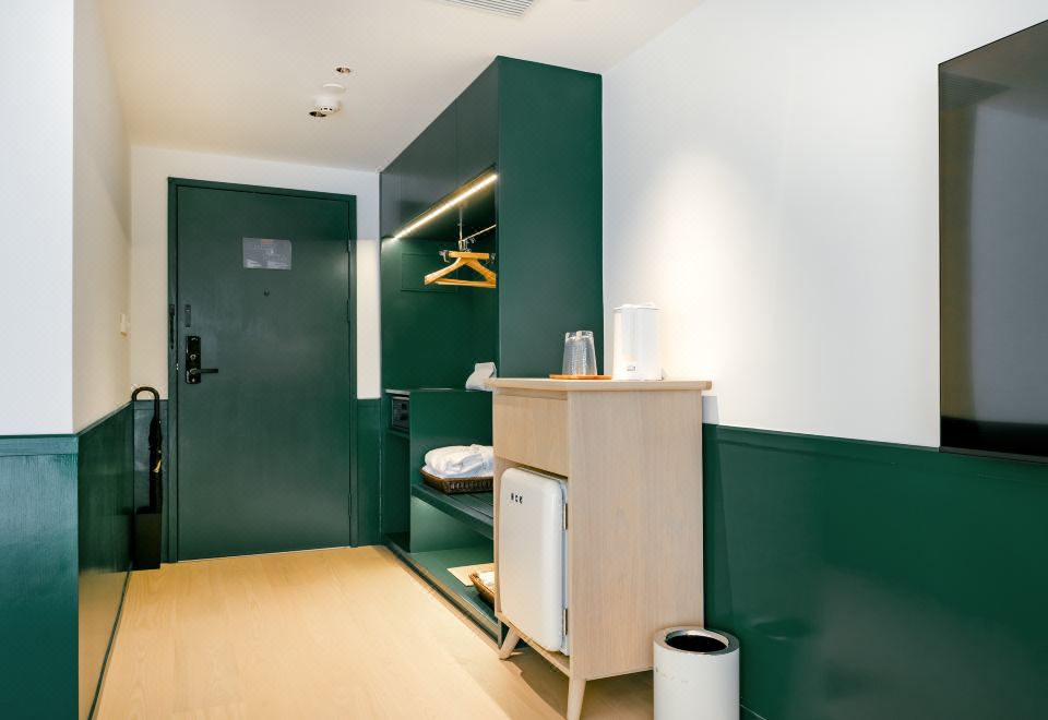 L8·大床房（輕奢風）