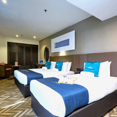 Deluxe Triple Room Kupon REGALPARK Hotel Kuala Lumpur