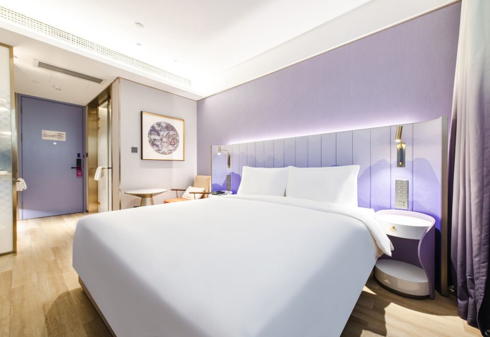 心雅舒適大床房（智能客控+小冰箱）