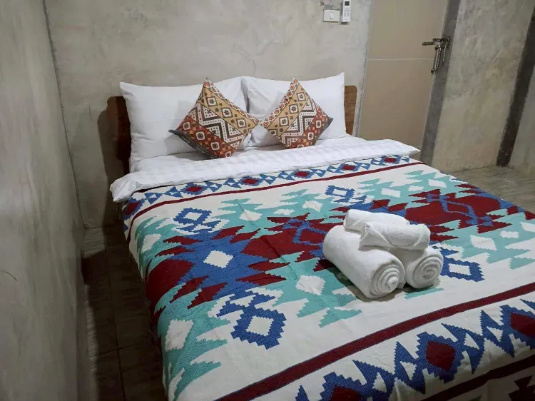 เตียงควีนไซส์