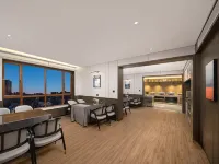 Dongfang Jinchen Hotel Hotel a Daqing