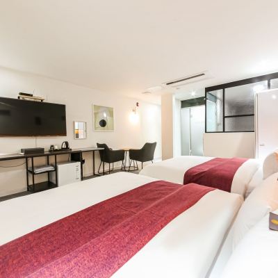 Double Business Room 2Night Promo Code