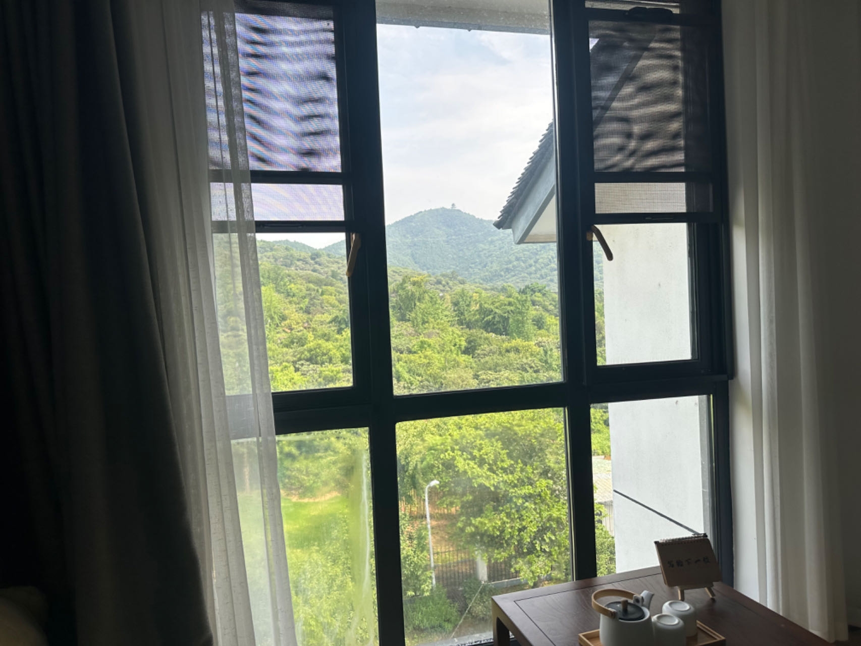 月满西楼·大床房（阳台+山景+榻榻米茶桌）