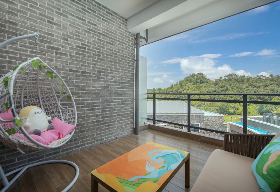 PINLAKE RESORTJingsi Youshan Family Room