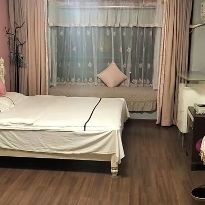 情侶豪華套房（獨門獨戶） 晨航旅館（武漢漢口火車站店）優惠