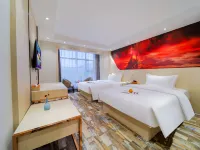 Hilton Art Hotel (Runfeng Plaza Store, Shangrao Wannian Pedestrian Street) Hotels in Wannian