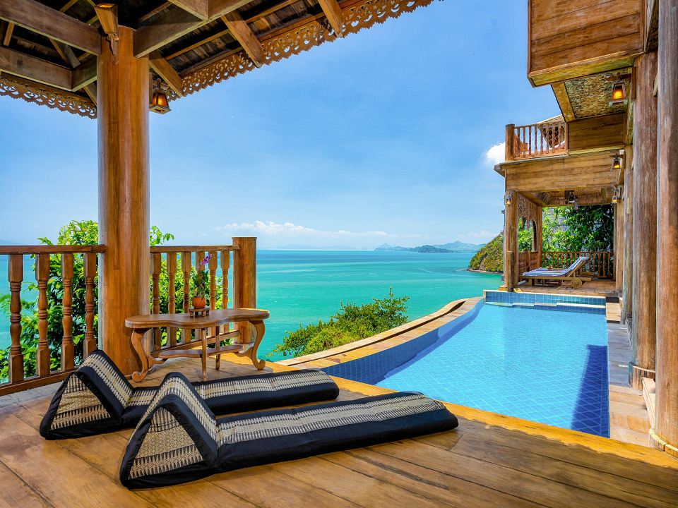 四卧室泳池别墅