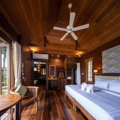 Deluxe Partial Sea View King Room Gajapuri Resort & Spa Promo Code