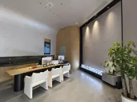 Cloud Hotel(Emerald Plaza Branch）