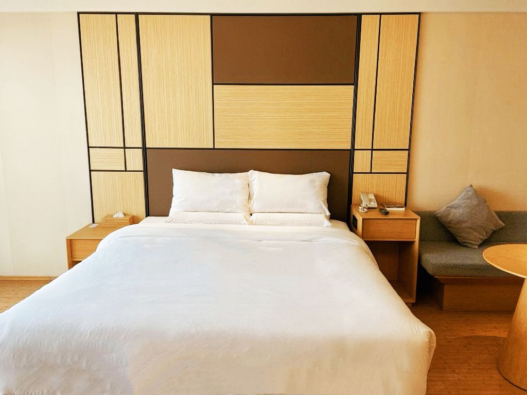 大床房（投屏电视）