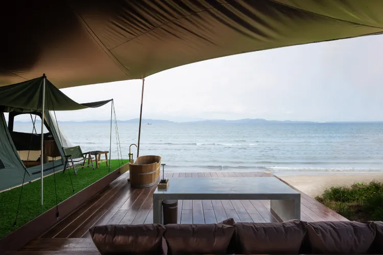Glamping Suite With Bathtub (ติดหน้าหาด)