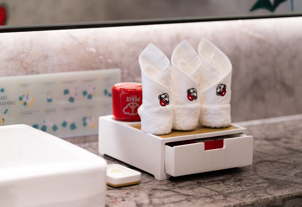 泰迪珍藏大床房