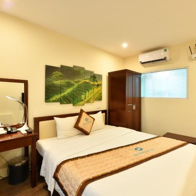 Deluxe Double Room with City View Spoon Hotel Promo Code