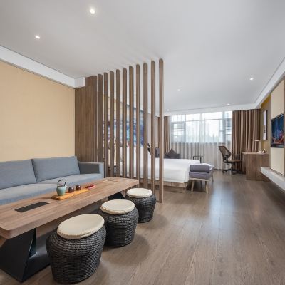 麗致豪華套房（小冰箱+深睡床墊+空氣凈化器） 深圳南山科技園科苑路亞朵飯店優惠