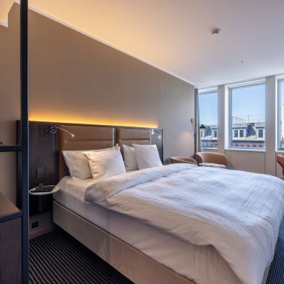 行政雙人房帶休息室 廣場酒店優惠