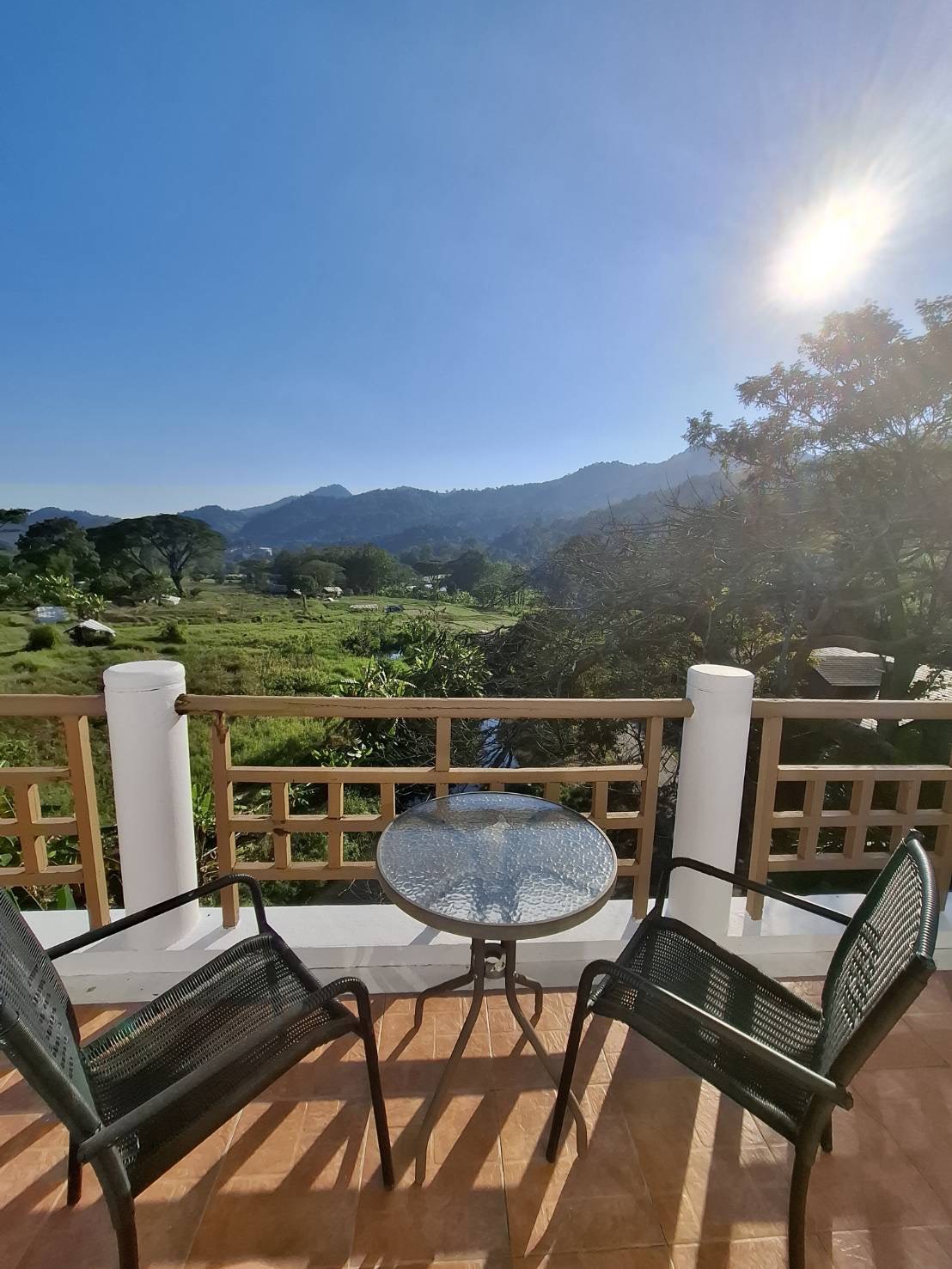 Superior Corner Balcony