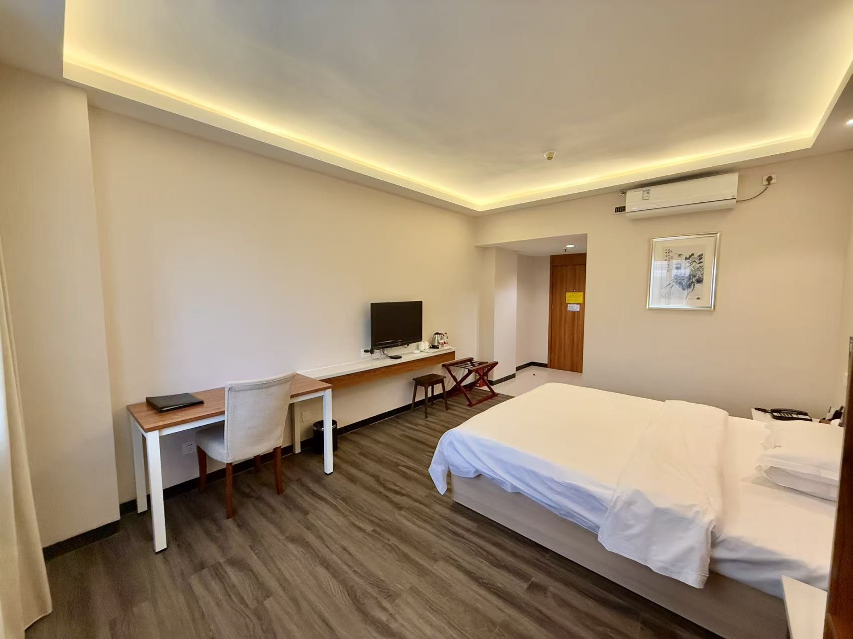 悅享豪華大床房（獨立烘乾機）