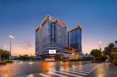 Hawthorn BY WYNDHAN Jiangmen Xinhui Hotels in 