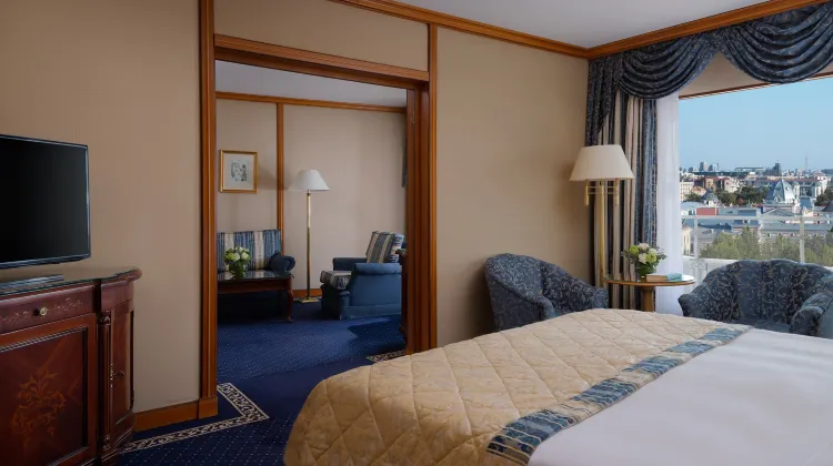 Grand Hotel Bucharest Room