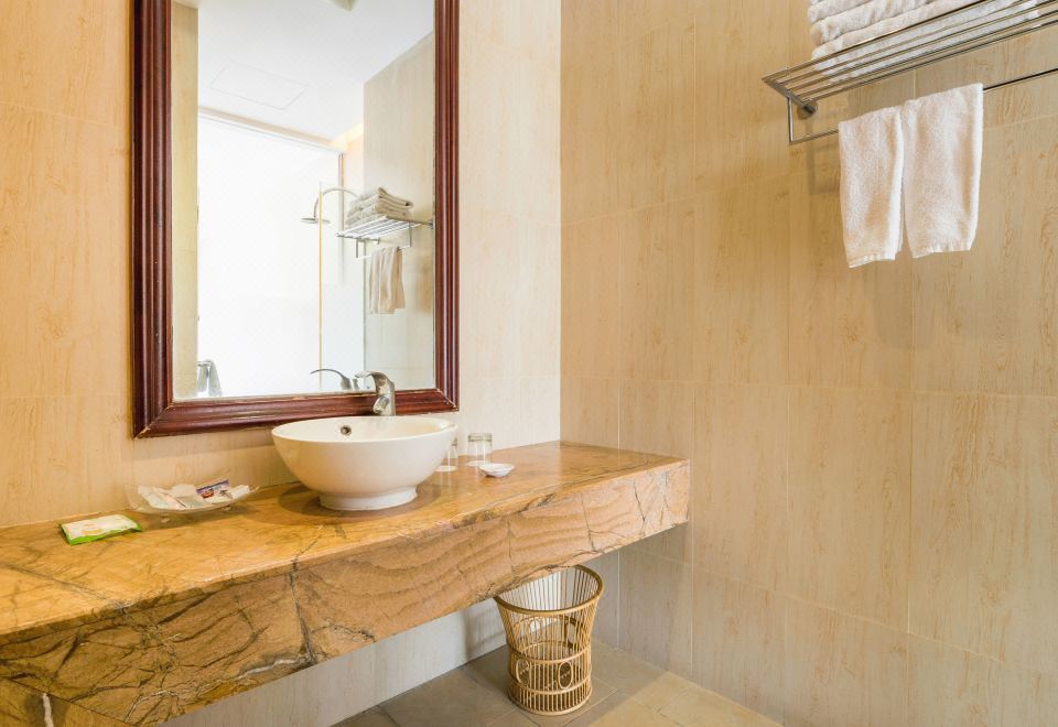 河景高级套房一房一厅|独立温泉池