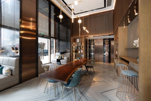 WAKE Concept Hotel