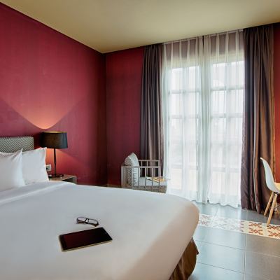 Standard room with King Size Bed Mercure Danang French Village Bana Hills Promo Code
