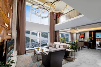 Leisure· River View Loft Suites Hotel (Qiaokou Road Metro Branch, Yuexiu Fortune Center) Hotels in 