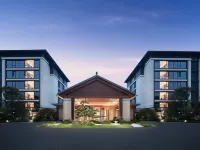 Grand New Century Resort Hotel Anshun Huangguoshu فنادق في جَن نينغ