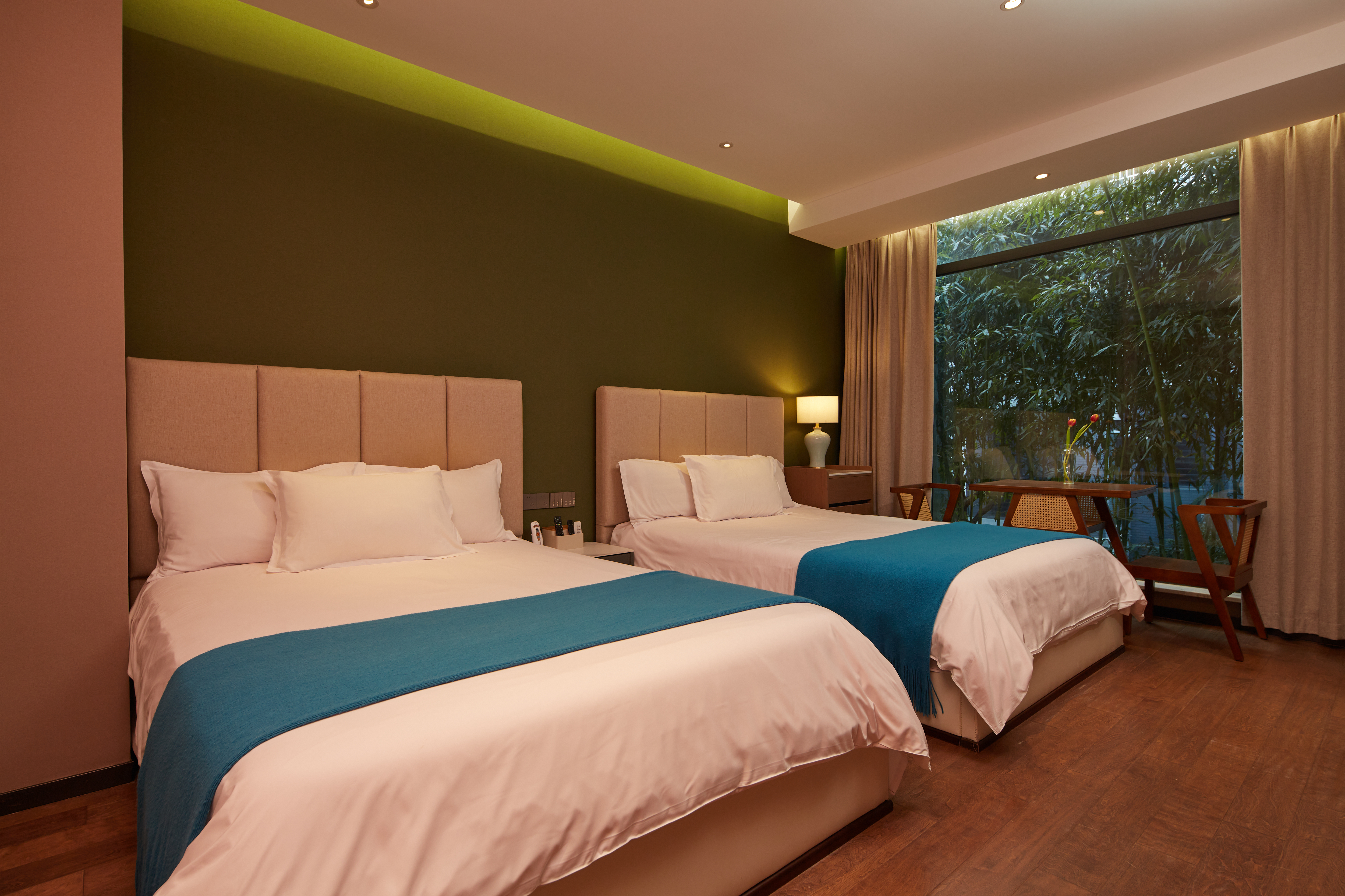 Xiang Zhang Shu Hotel双栖·竹景氧吧·亲子双床房