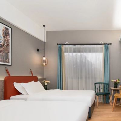 高級雙床房『靜逸舒適』 麗怡酒店（汕頭1981萬象城高鐵站店）優惠