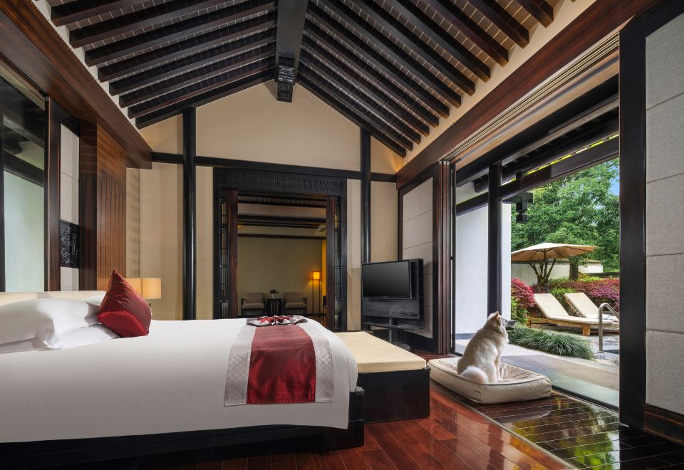 瑤月愛寵泳池別墅