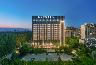 NOVOTEL YINCHUAN HUIRONG Các khách sạn ở 