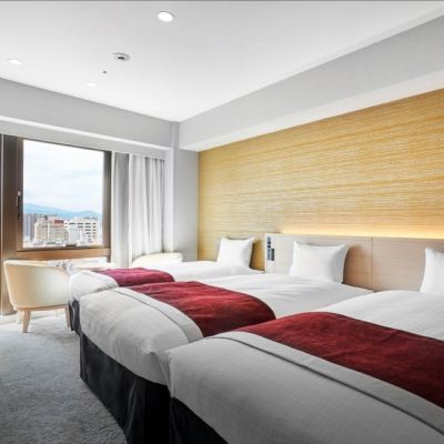 [別館] 高級3人房 松山大和ROYNET飯店優惠