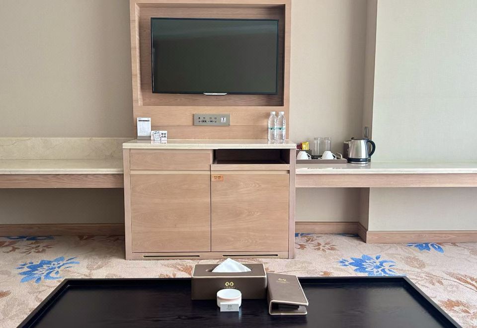 Gloria Grand Hotel JishouDeluxe Suite