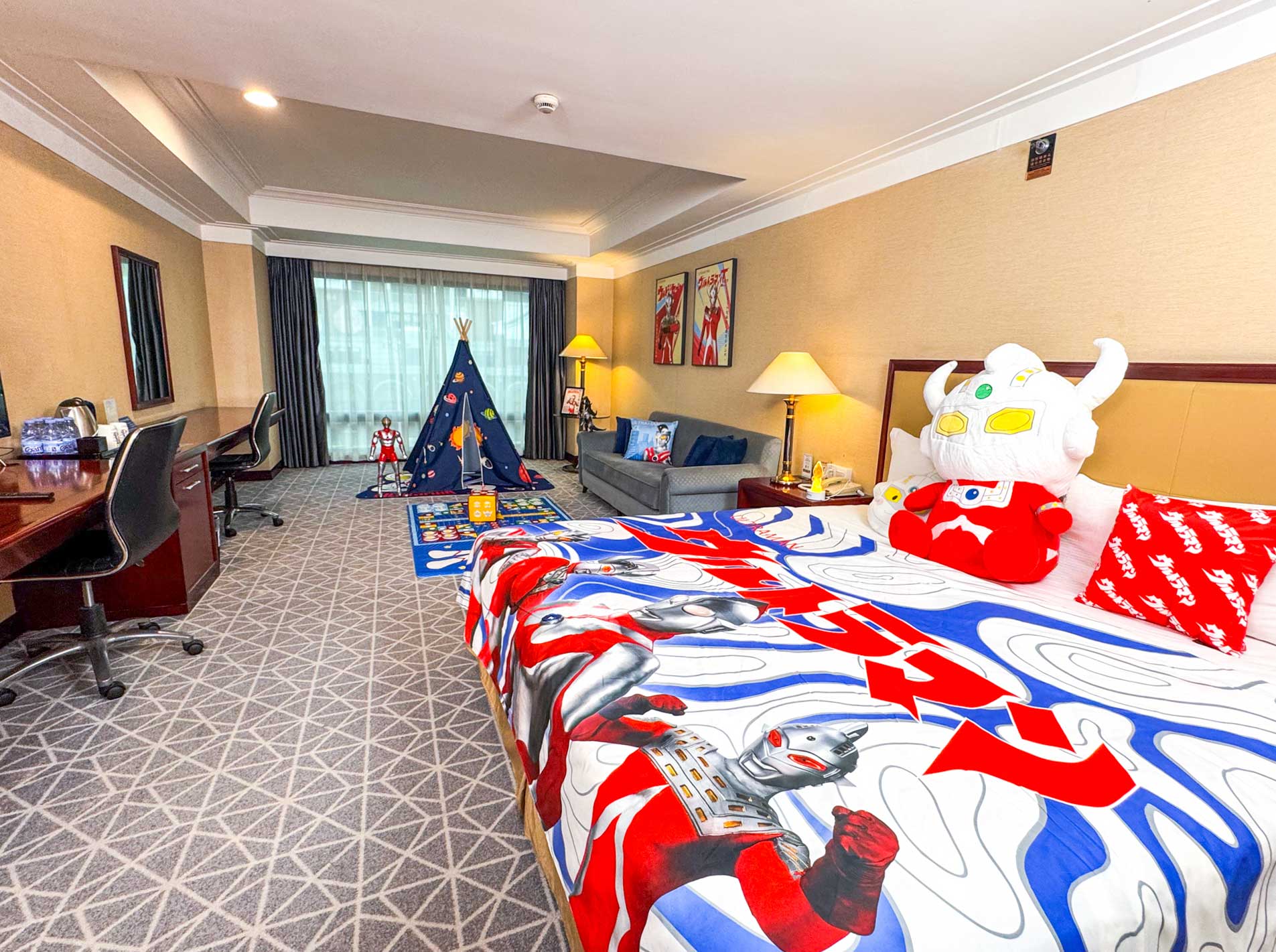 经典奥特曼主题大床房