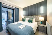 Waterhead Rooms & Suites - Parking and Light Breakfast Hotels in 